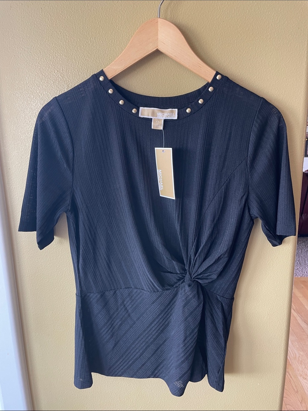 NWT Michael Kors Black Short Sleeve Knotted Front Stud Neck Top